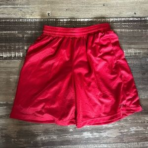 Reebok workout basketball shorts. Size S